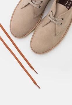 Clarks Originals Desert Boot - Sportieve Veterschoenen - Sand 17 Clarks Originals Desert Boot - Sportieve Veterschoenen - Sand -Winkel Voor Damesmode 089ef2a62c8f4b3e94ee7cc76e0e9e81