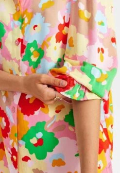 Nuzahra - Overhemdblouse - Plumeria -Winkel Voor Damesmode 0c3291aef00d44b7a225489be861e076