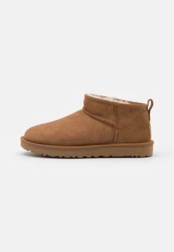 Ugg Classic Ultra - Korte Laarzen - Chestnut 12 Ugg Classic Ultra - Korte Laarzen - Chestnut -Winkel Voor Damesmode 0cf3cca2cdc044209833fe291648dc7b
