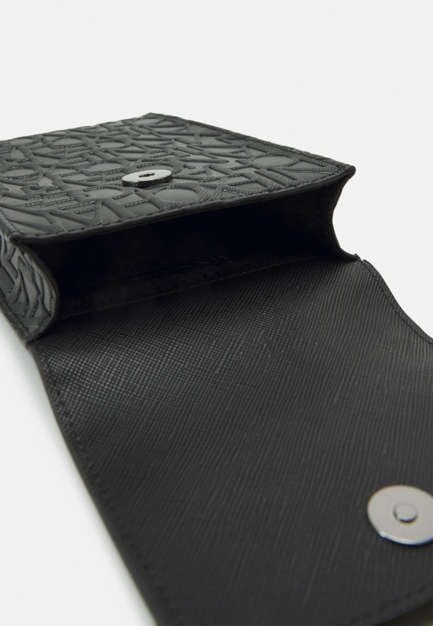 Armani Exchange Techcase Unisex - Telefoonhoesje - Black 5 Armani Exchange Techcase Unisex - Telefoonhoesje - Black - Afbeelding 3