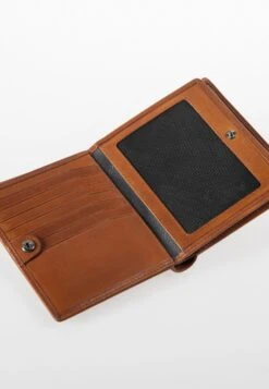 Fjell - Portemonnee - Cognac -Winkel Voor Damesmode 19756b95dab44b459ba0b5cc96772049
