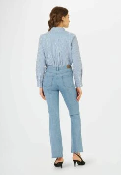 Flared Jeans - Jeans -Winkel Voor Damesmode 1b084f305d104bb38a9ed73ab1c0bbad