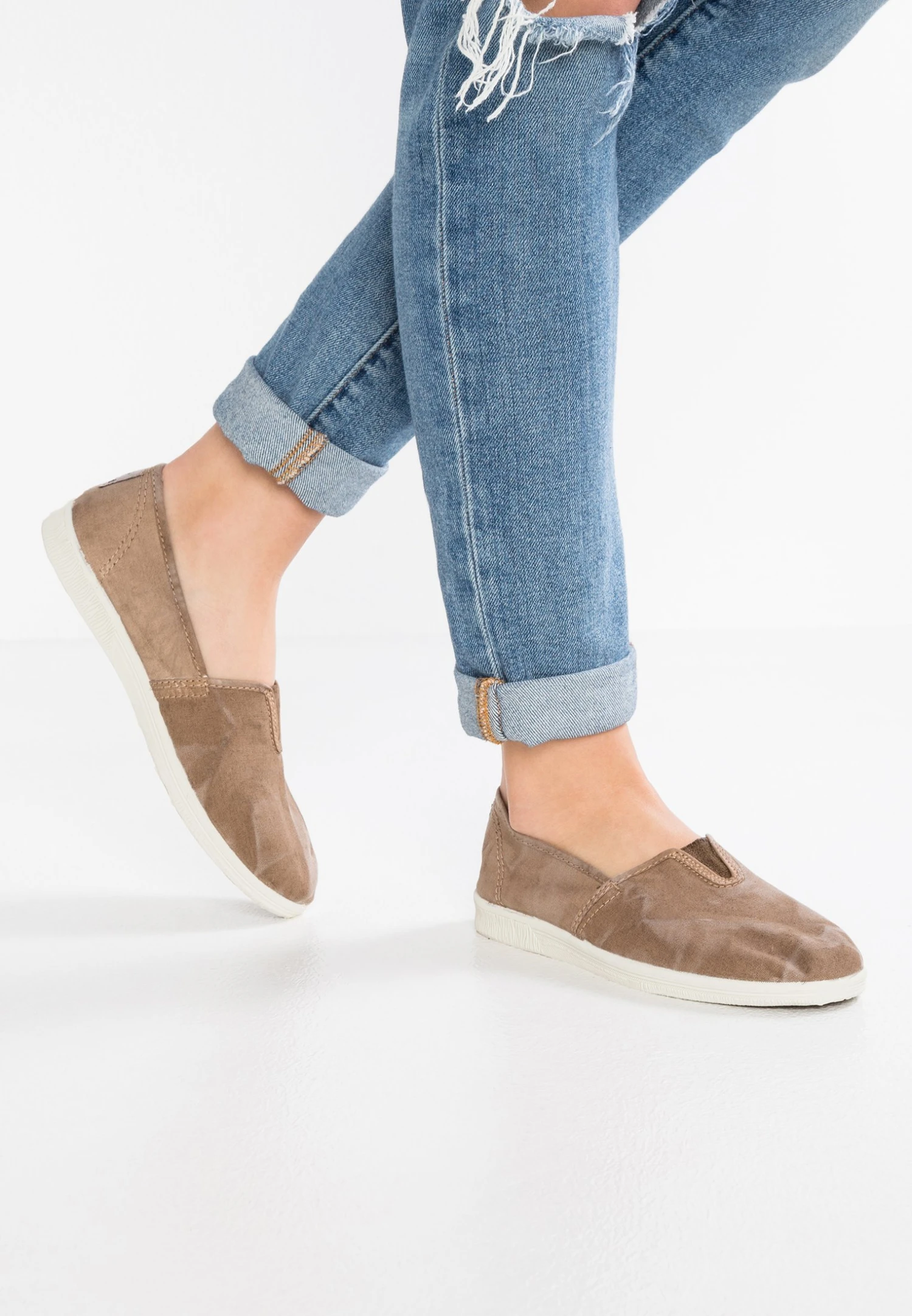 NATURAL WORLD Instappers - Beige 3 NATURAL WORLD Instappers - Beige