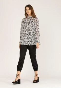 Manga Larga Con Estampado - Overhemdblouse - Blanco 9 Manga Larga Con Estampado - Overhemdblouse - Blanco -Winkel Voor Damesmode 1c4b37e6b5c749adb4d6571d16bde84f