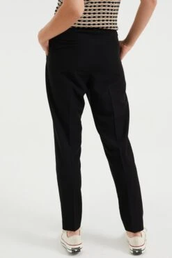 WE FASHION Chino - Black -Winkel Voor Damesmode 1eaeb8ffe2a648fcb550939a94777101