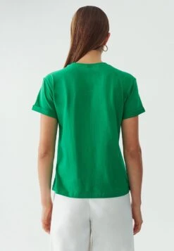 Calli Embroidered- T-Shirt Print - Apple Apple Emb -Winkel Voor Damesmode 1f34e7d03fce4a1284e6707b010c71a2