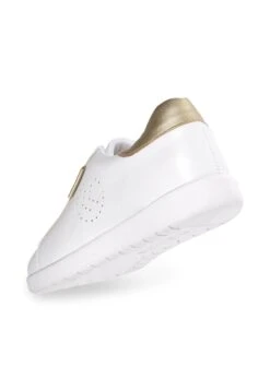 ISOTONER Sneakers Laag - White 10 ISOTONER Sneakers Laag - White -Winkel Voor Damesmode 22b15e4108b8407a8d789d82b5e1b172