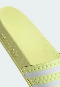 Adidas Originals Adilette W - Badslippers - Pulse Yellow/Cloud White/Pulse Yellow -Winkel Voor Damesmode 23f48eb5e32a47c78bf14a15fd9fdcd7