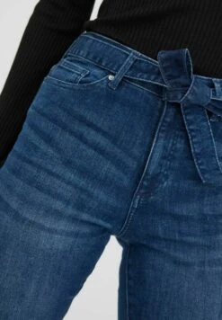 Vero Moda Vmsiga - Flared Jeans - Medium Blue Denim -Winkel Voor Damesmode 25b190bbf5db4bc8a7c39bf7e1b6c834