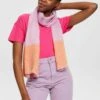 ESPRIT Halsdoek - Lilac -Winkel Voor Damesmode 2661df1e8b514811b8d348c1b56c693b