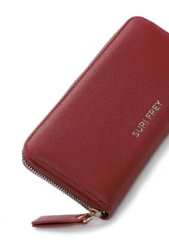 Suri Frey Tiffany - Portemonnee - Darkred -Winkel Voor Damesmode 27693ccc35d247d1abfb7bfef19a367d