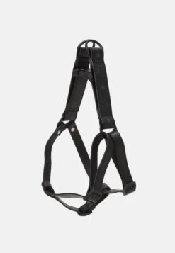 MCM Collection Others Unisex - Overige Accessoires - Black 8 MCM Collection Others Unisex - Overige Accessoires - Black -Winkel Voor Damesmode 2993054a98a14ef2bd9c9a5e6c9b75d5