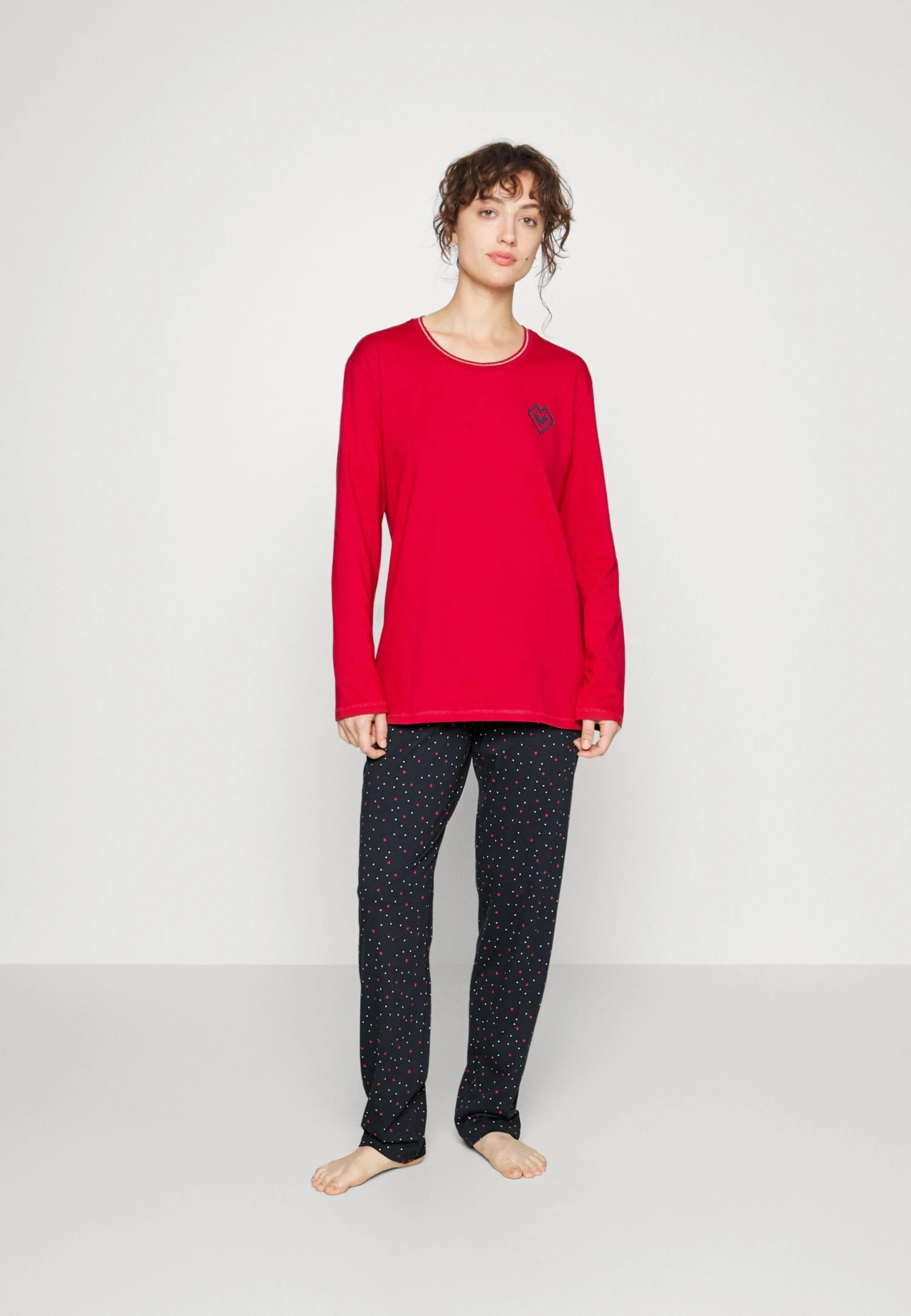 Schiesser Schlafanzug Lang - Pyjama - Rot 4 Schiesser Schlafanzug Lang - Pyjama - Rot - Afbeelding 2