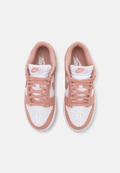 Nike Sportswear Dunk- Sneakers Laag - White/Rose Whisper -Winkel Voor Damesmode 2ddc74821ca94dcc87508c02dbac9a81