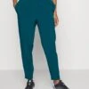 Nike Performance Fast Pant - Trainingsbroek - Geode Teal 2 Nike Performance Fast Pant - Trainingsbroek - Geode Teal -Winkel Voor Damesmode 2fbefb76dc73439b9dfb46a14eb9365a