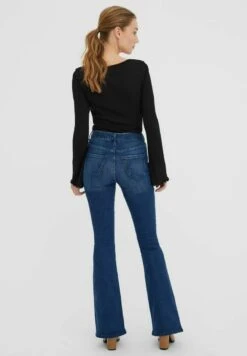 Vero Moda Vmsiga - Flared Jeans - Medium Blue Denim -Winkel Voor Damesmode 33bf3c7ab7a74aeaac6a52762ea7ec1c