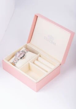 Festina Mademoiselle - Horloge - Pink -Winkel Voor Damesmode 35b220ceb3ab43cfa97f5b45d16a2f14