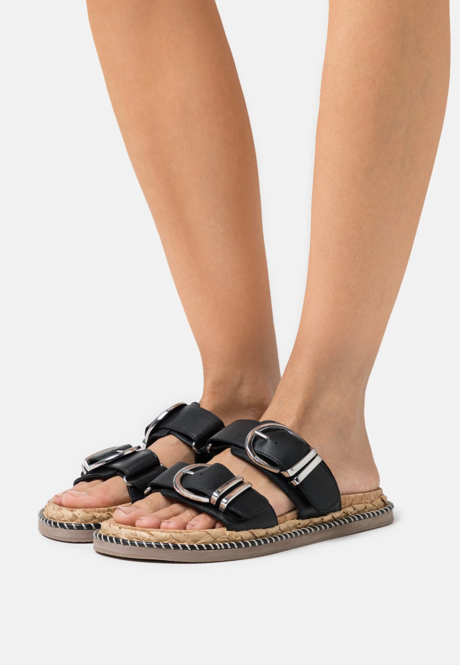 Suzie - Muiltjes - Black 3 Suzie - Muiltjes - Black