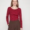 Edc By Esprit Longsleeve - Cherry Red -Winkel Voor Damesmode 3943ab43282c4e43acd71913d27db4ca