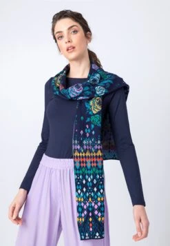 Sjaal - Marine 8 Sjaal - Marine -Winkel Voor Damesmode 3a38eaf0fa4e4649948ee224c4404402