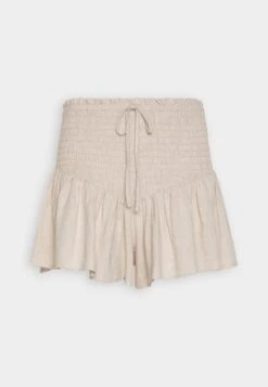 Gina Tricot Mariposa Smock - Shorts - Beige -Winkel Voor Damesmode 3ca4fec6381b41aa8ae2a7ca8f07b79d
