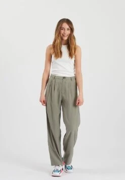 Moves Nimma - Chino - Olive Moss