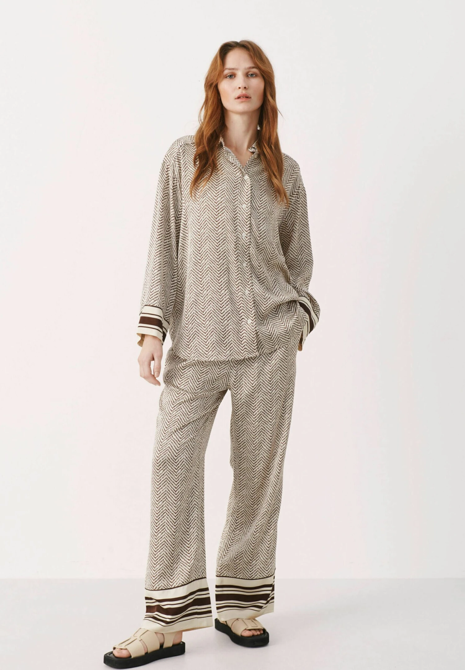 Part Two Sarinapw Sh - Overhemdblouse - Chestnut Herringbone 4 Part Two Sarinapw Sh - Overhemdblouse - Chestnut Herringbone - Afbeelding 2