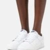 Nike Sportswear Dunk- Sneakers Laag - White -Winkel Voor Damesmode 4724a03f07a043ada50f41c442fe69dc