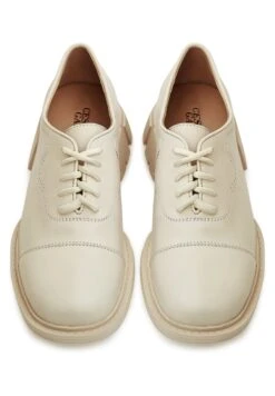 Loafers - Veterschoenen - Beige 18 Loafers - Veterschoenen - Beige -Winkel Voor Damesmode 47fe1674ddb64f9e8be78934db36a2a8