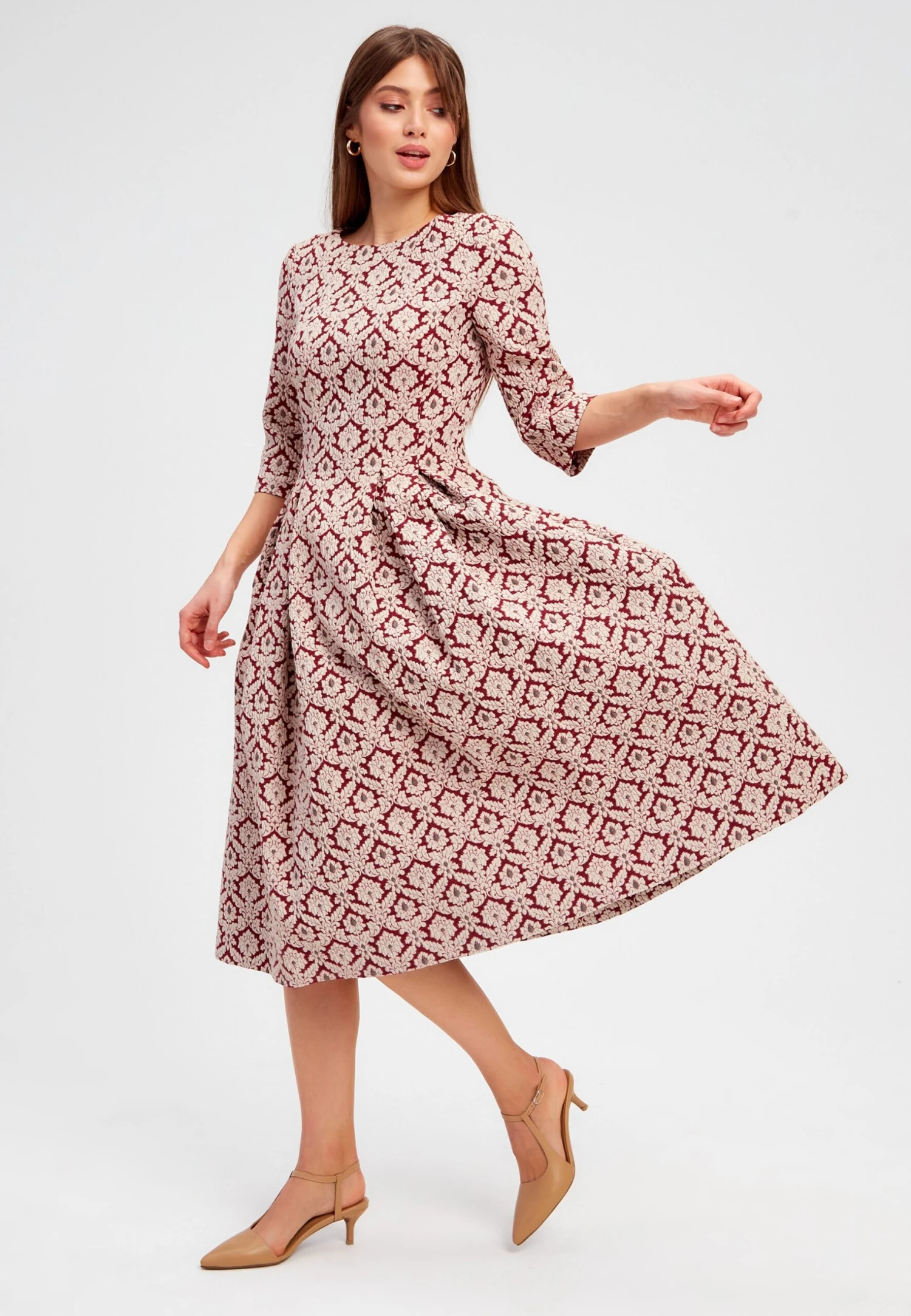 Klassieke Pumps - Beige 3 Klassieke Pumps - Beige