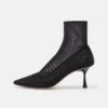 Razor Boot - Korte Laarzen - Black 1 Razor Boot - Korte Laarzen - Black -Winkel Voor Damesmode 52b8a5573e044e3c992602c01a6a2b16