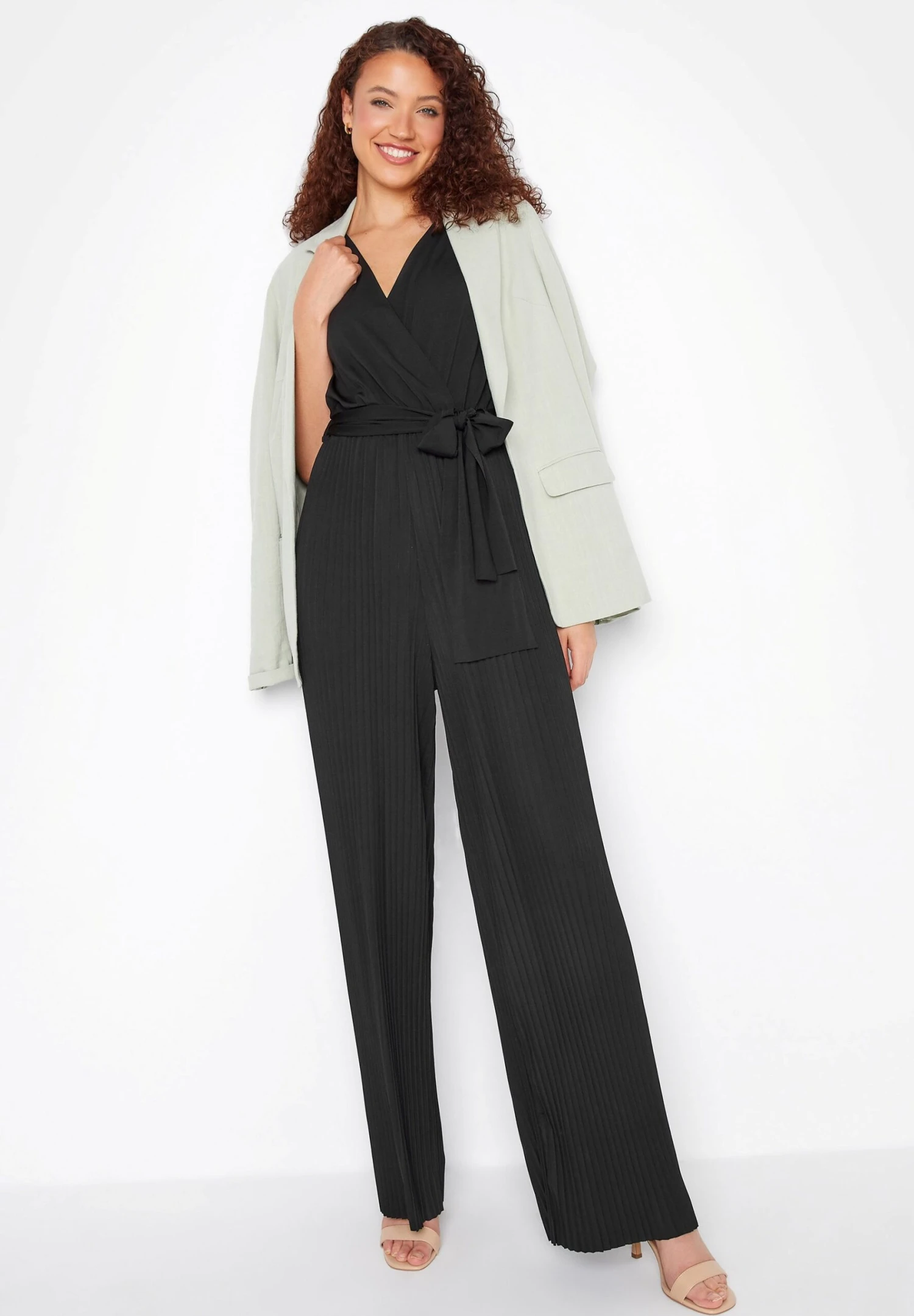 Tall Pleated Wrap- Jumpsuit - Black 6 Tall Pleated Wrap- Jumpsuit - Black - Afbeelding 4