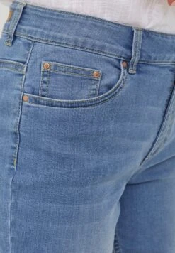 B.young Bylola Bykarise Shorts - Jeansshort - Ligth Blue Denim -Winkel Voor Damesmode 58dd646ff2b04f1f90395d104b455778