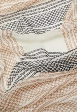 Furla Favola Shawl - Halsdoek - White -Winkel Voor Damesmode 5e866abbd63b4f7e9e1dd1b37f5f4d4b