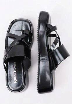 Straps - Teensandalen - Black 10 Straps - Teensandalen - Black -Winkel Voor Damesmode 5f29133451ab4f4b8740ff04ae6d201f