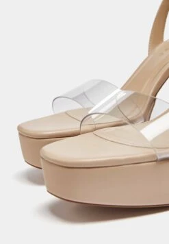 PULL & BEAR Plateau-Mit Absatz Aus - Sandalen Met Plateauzool - Transparent -Winkel Voor Damesmode 627f089c2609405898f0faa0492219a3