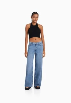 BERSHKA Wide-Leg - Flared Jeans - Light Blue Denim 8 BERSHKA Wide-Leg - Flared Jeans - Light Blue Denim -Winkel Voor Damesmode 66c63928d4cc4ff99d5cfb00d485cc66