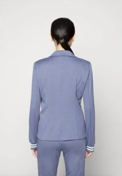 Kaffe Kinnie - Blazer - Vintage Indigo-Chalk/Midnight -Winkel Voor Damesmode 68aa8bf1c8d44de5a02fc6b11e525ae8