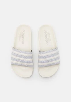 Adidas Originals Adilette Unisex - Badslippers - Grey One/Core White/Off White -Winkel Voor Damesmode 6ab2193c7e7644b195181d6a98df8f7e