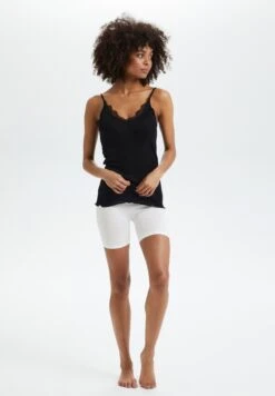 Saint Tropez Shorts - White -Winkel Voor Damesmode 6da68a840fb7486092290f164cdb4e0b