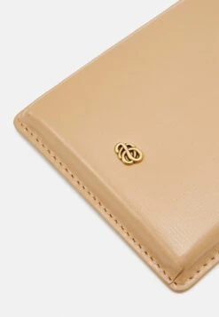 By Malene Birger Aya Phone - Telefoonhoesje - Sand 15 By Malene Birger Aya Phone - Telefoonhoesje - Sand -Winkel Voor Damesmode 6fbff537389e4a38a0b5c4033b6303c1