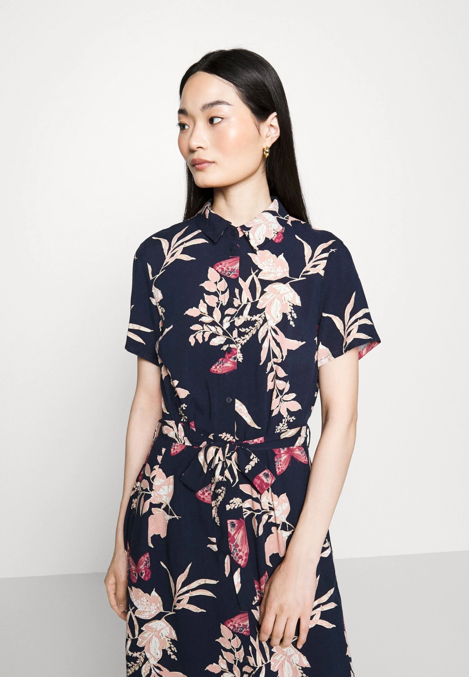 Vero Moda Petite Vmeasy Shirt Dress - Blousejurk - Night Sky 6 Vero Moda Petite Vmeasy Shirt Dress - Blousejurk - Night Sky - Afbeelding 4