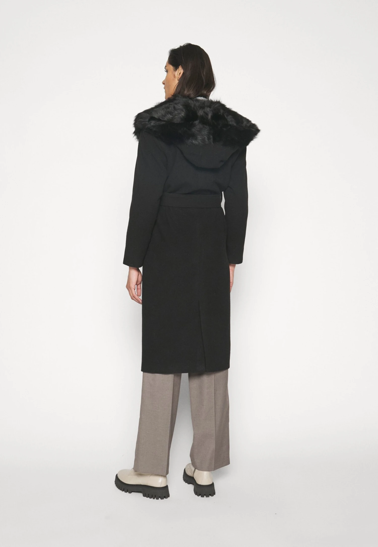 Mackenzie With Hood And Pockets - Mantel - Black 7 Mackenzie With Hood And Pockets - Mantel - Black - Afbeelding 5