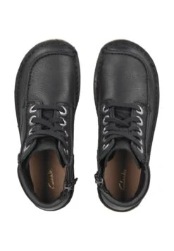 Clarks Originals Funny Cedar - Veterboots - Schwarz -Winkel Voor Damesmode 7940bcd9a08b45e0b53ed1655efcb491