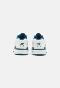 Jordan Stadium 90 - Sneakers Laag - Sail/Sky/Ozone Blue -Winkel Voor Damesmode 80607f00bb3b4c5d9c46cc11547df370