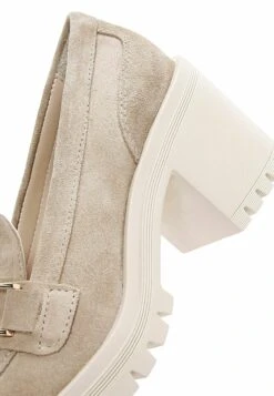 Platform Heels - Instappers - Beige 16 Platform Heels - Instappers - Beige -Winkel Voor Damesmode 817fa505fcb44cd38cec78c9aee16b5b