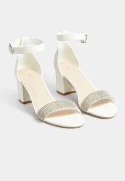 Bruidsschoenen - White -Winkel Voor Damesmode 8438e03353c1422e902f1d6ce43f62b3