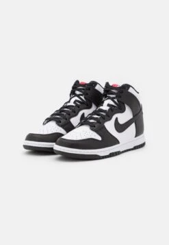 Nike Sportswear Dunk- Sneakers Hoog - White/Black/Universe Red -Winkel Voor Damesmode 85c4bb0cc61f4884a4d8c110f50007fc