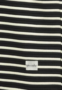 Dana - Sweater - Black -Winkel Voor Damesmode 8632e339110f4f96b917922e24d241df