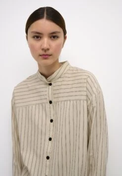 Bejanln - Overhemd - Egret 16 Bejanln - Overhemd - Egret -Winkel Voor Damesmode 8841653b040d4258b323f6a1667d71f1